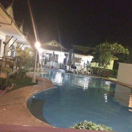 Charm Resort Cha-Am Luaran gambar