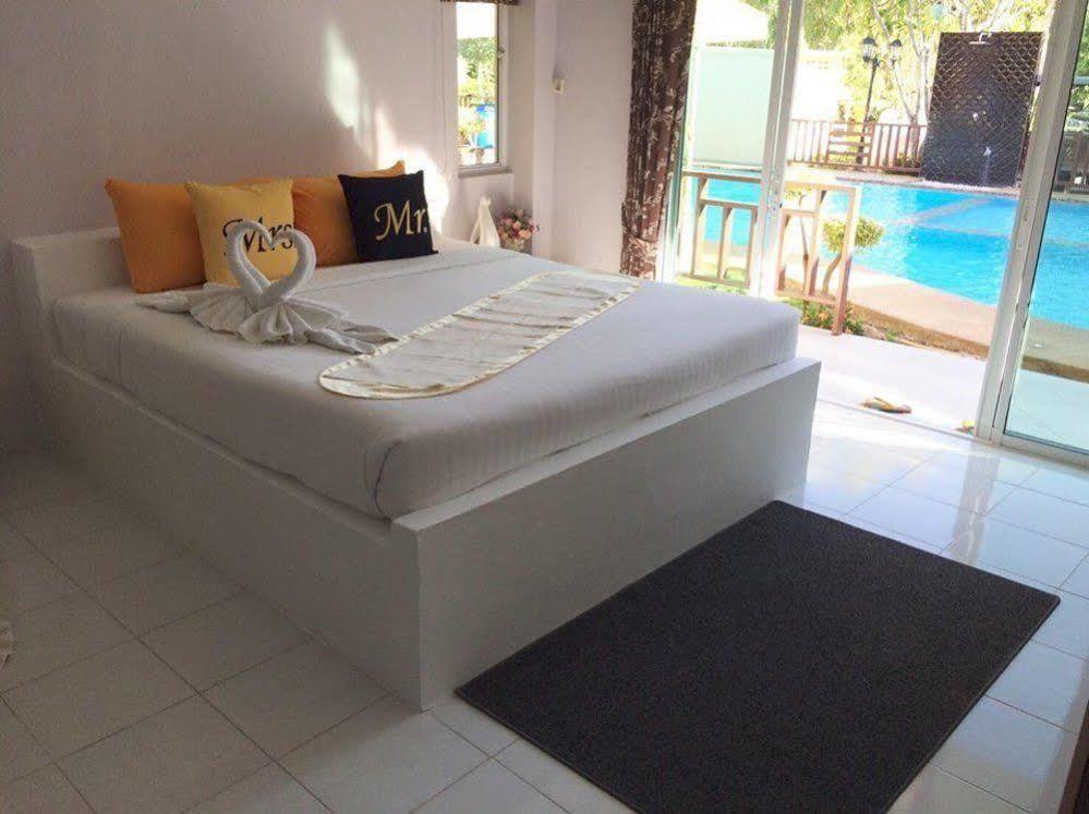 Charm Resort Cha-Am Luaran gambar